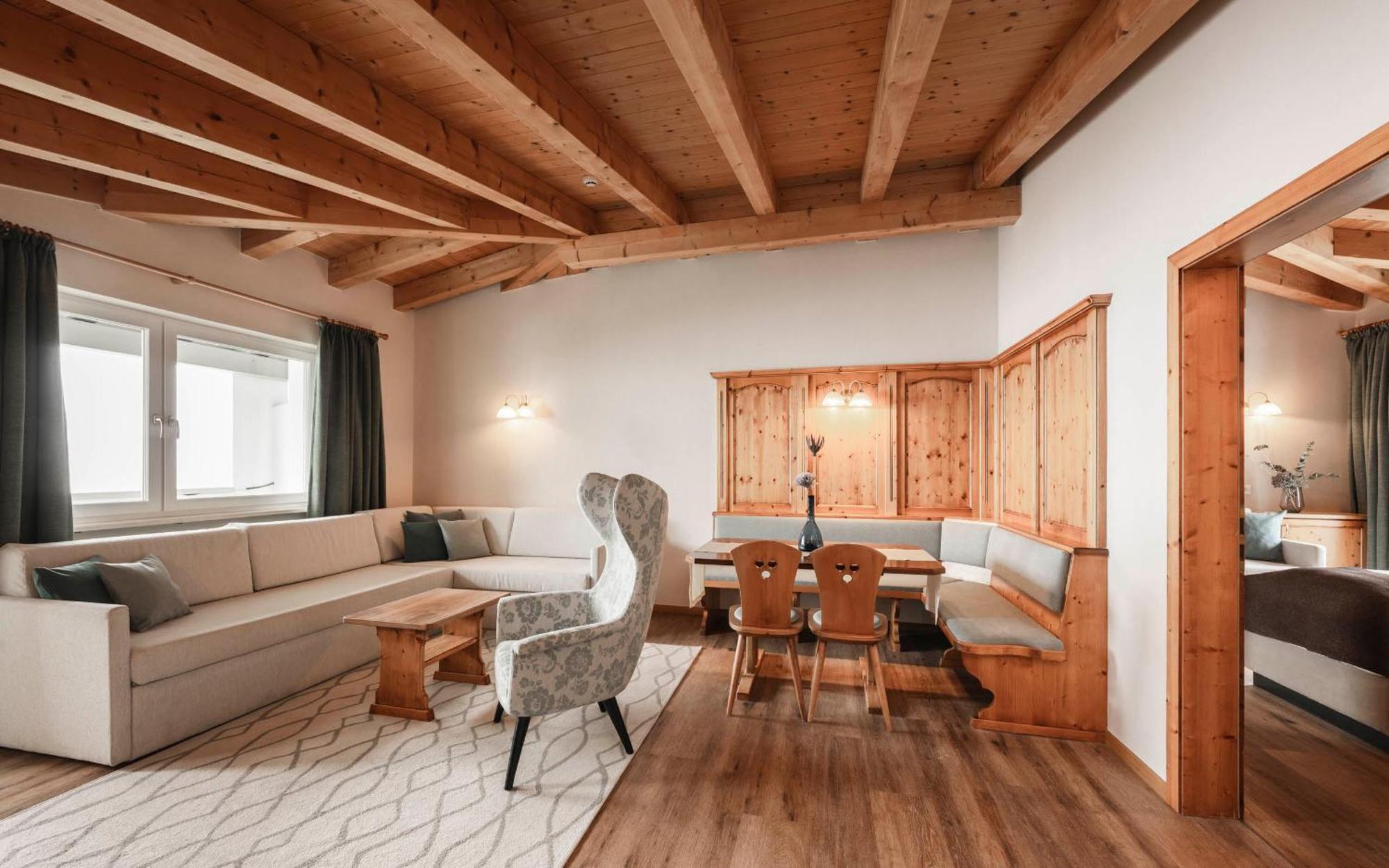 Appartementhaus Residence Hirzer 티롤로 객실 사진
