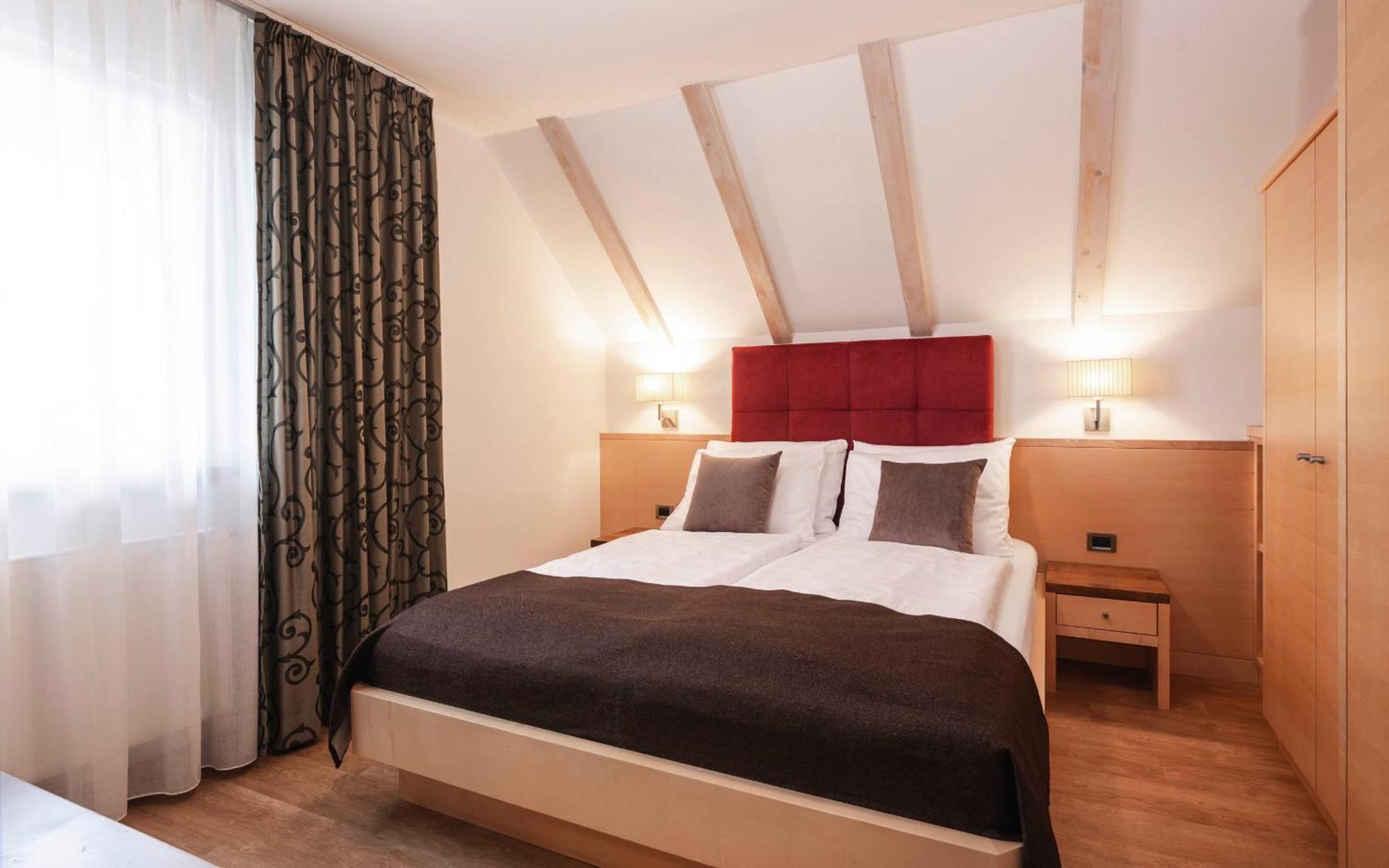 Appartementhaus Residence Hirzer 티롤로 외부 사진