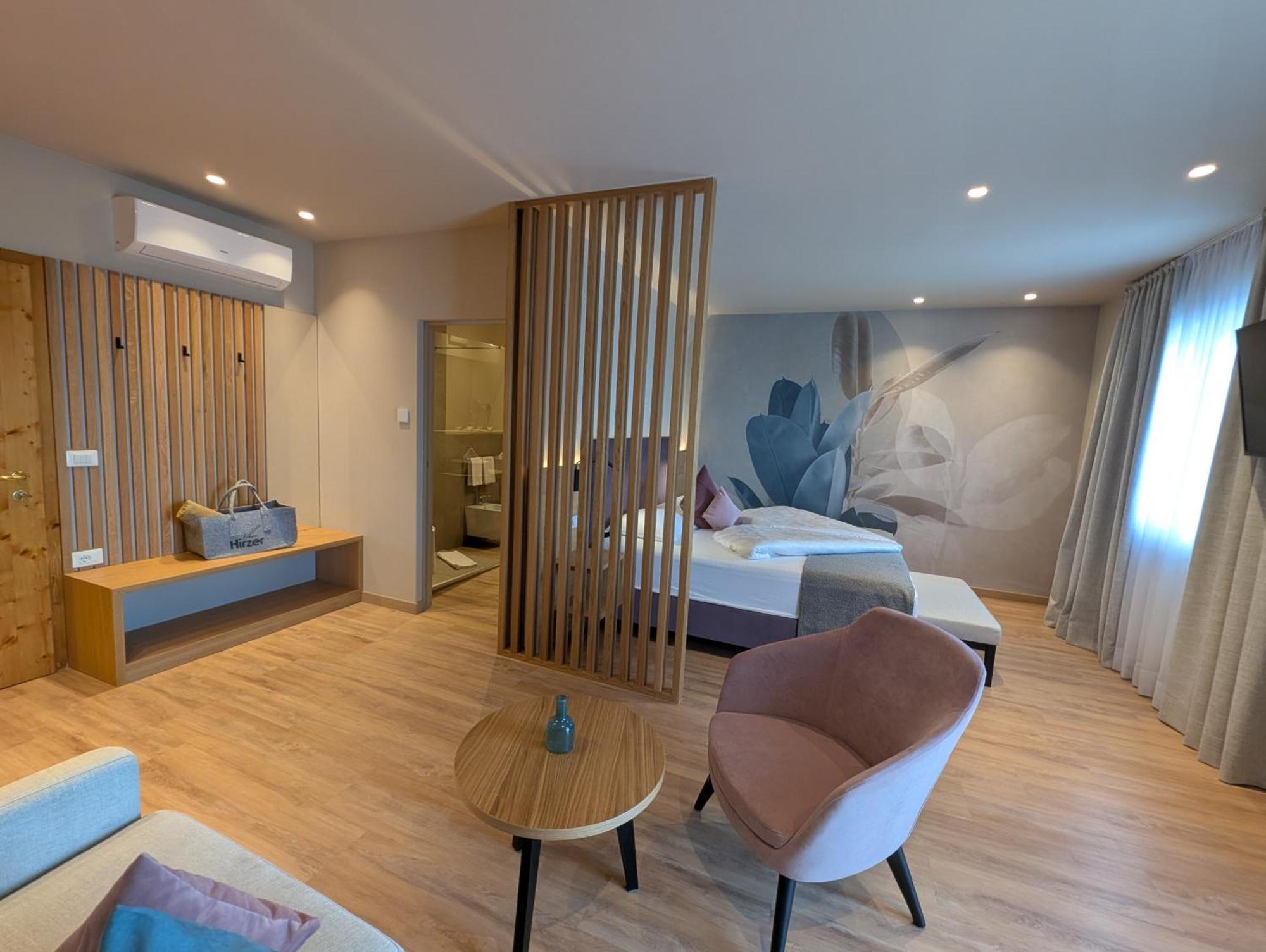 Appartementhaus Residence Hirzer 티롤로 외부 사진