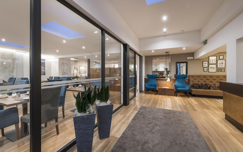Appartementhaus Residence Hirzer 티롤로 외부 사진